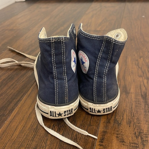 Navy high top converse - Picture 3 of 4